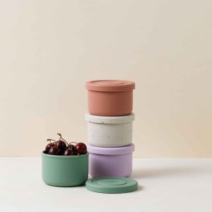 קופסת סיליקון עגולה לנשנושים 300 מ